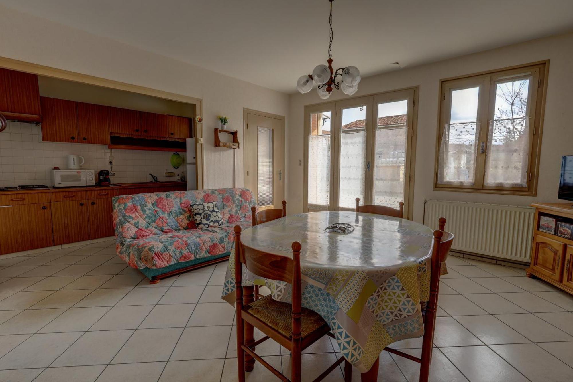 Vintage House Villa อัมเบรู-ออง-บูเจย์ ภายนอก รูปภาพ
